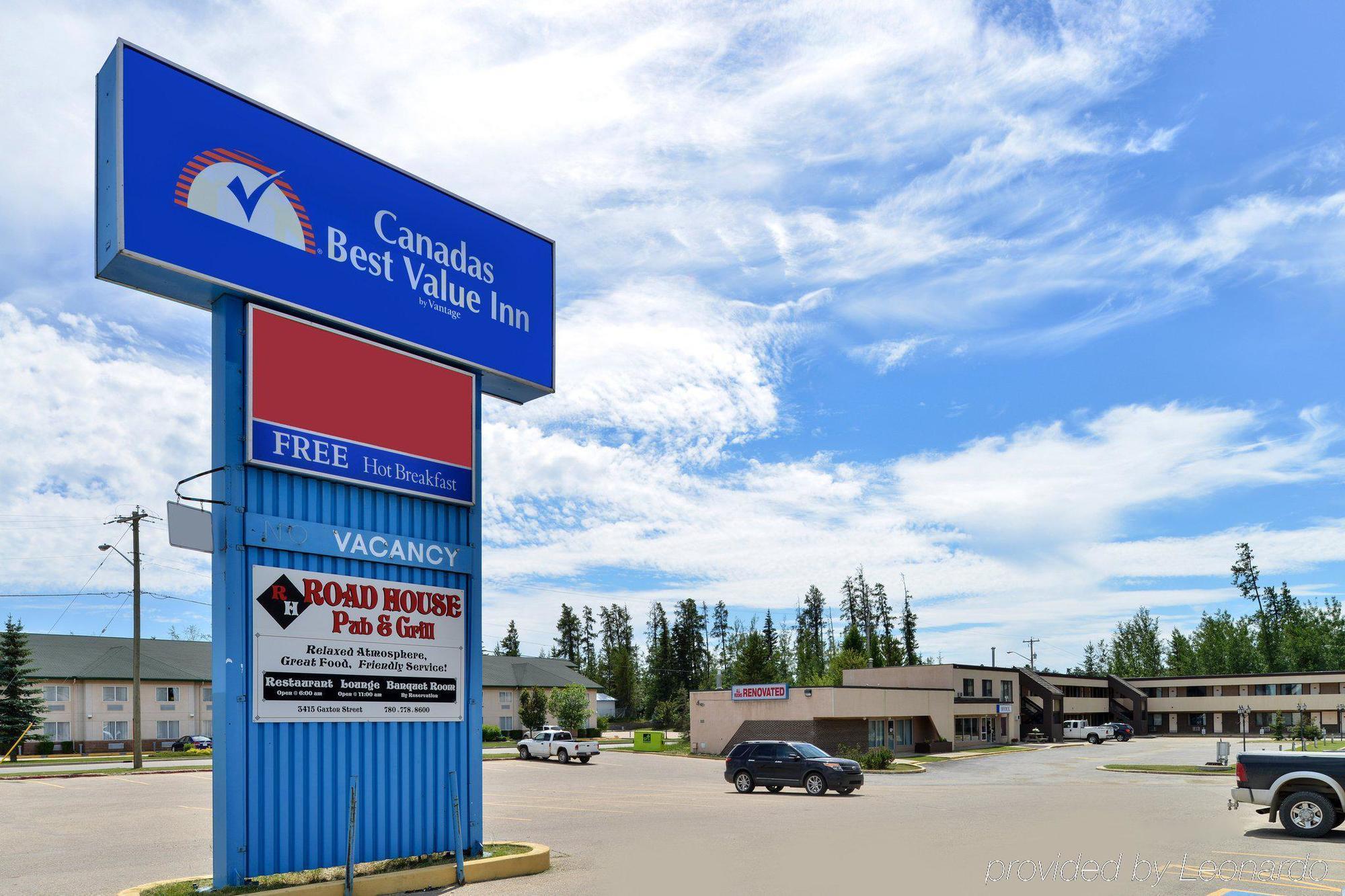 Canadas Best Value Inn Whitecourt Exteriér fotografie