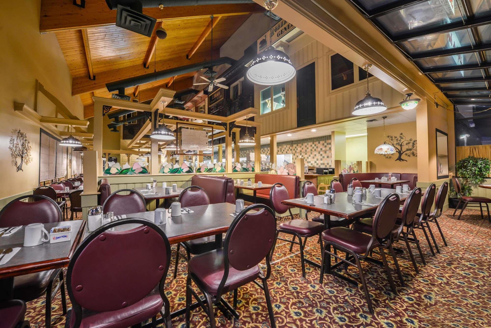 Canadas Best Value Inn Whitecourt Exteriér fotografie