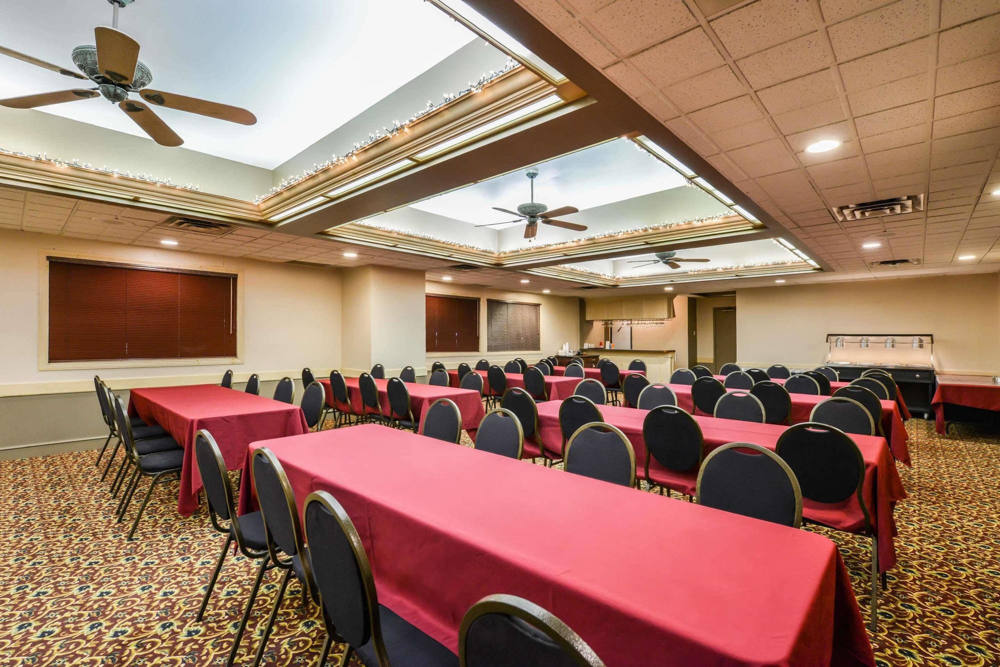 Canadas Best Value Inn Whitecourt Exteriér fotografie